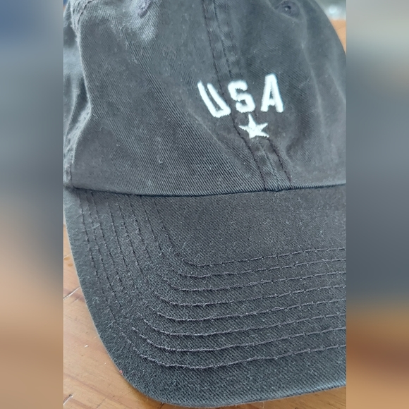 Chic Ball Cap - Picture 3 of 5